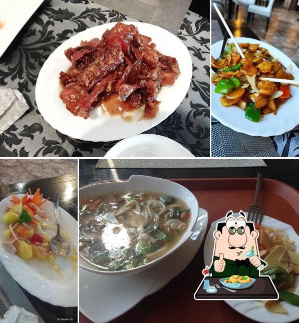 Еда в "MR.ДЖЕКИ, кафе"