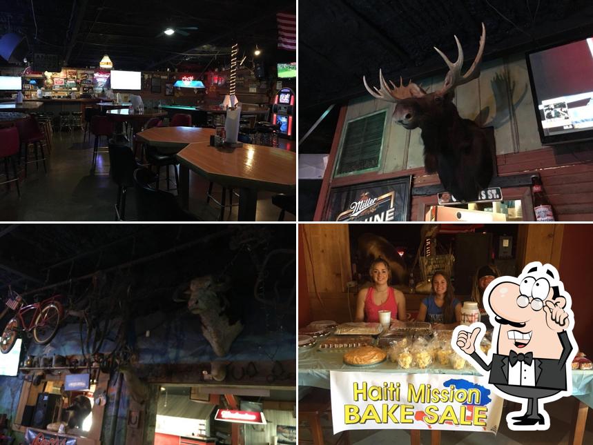 Friends Pub & Pizza