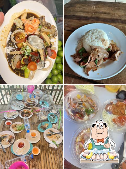 ร้านซุ้มมักแซ่บ ยำ-ส้มตำ-ข้าวทุกอย่าง 25บาท