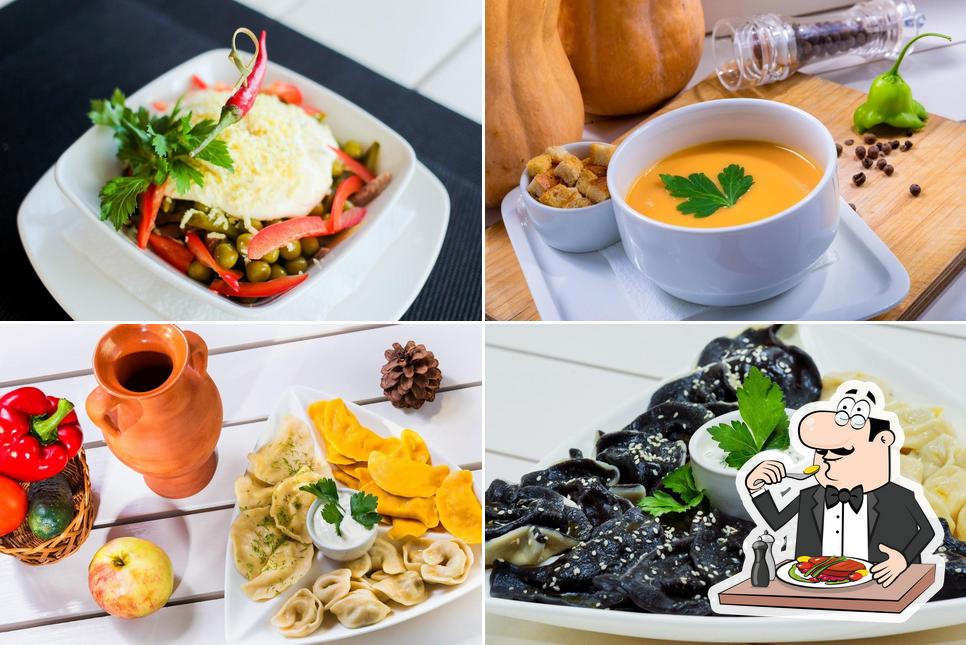 Блюда в "Кафе-пельменной Горячий пельмень"