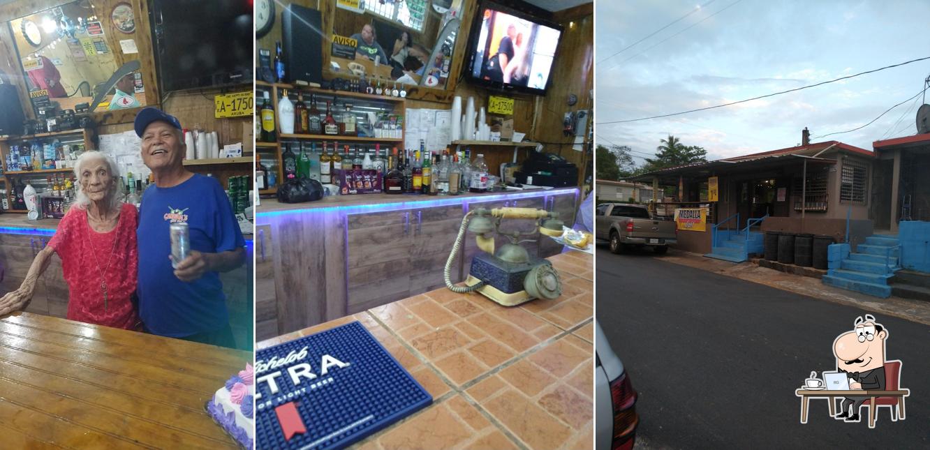 Pa' Candida Sports Bar