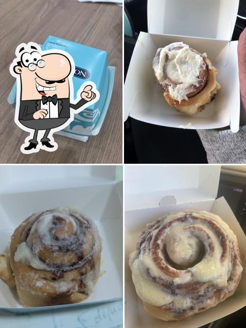 Cinnabon Westfield Carousel