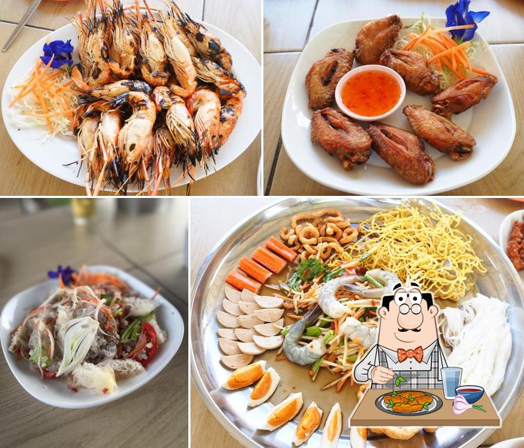 ต้นข้าวนาขวัญ คาเฟ่