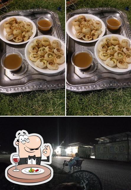 DHA Food Street