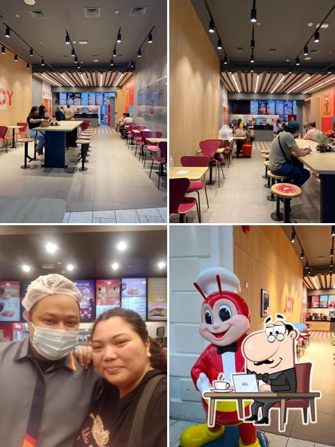 Jollibee Villaggio Mall