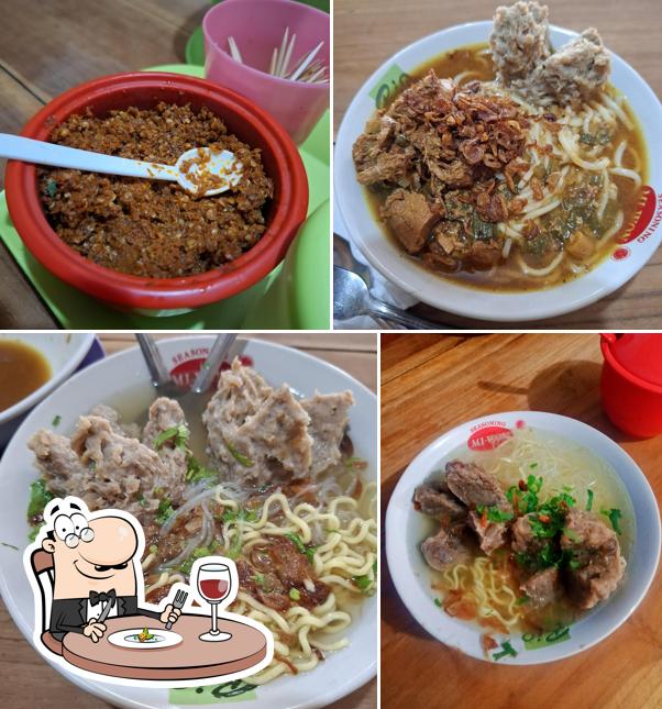 Bakso Mie ayam Tanjung Biru 3 Oesapa