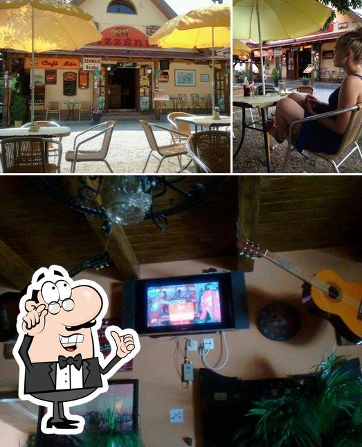 Orange Cafe & Bar
