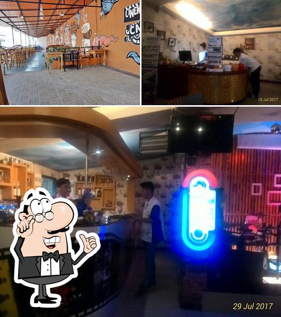 cinema cafe & resto