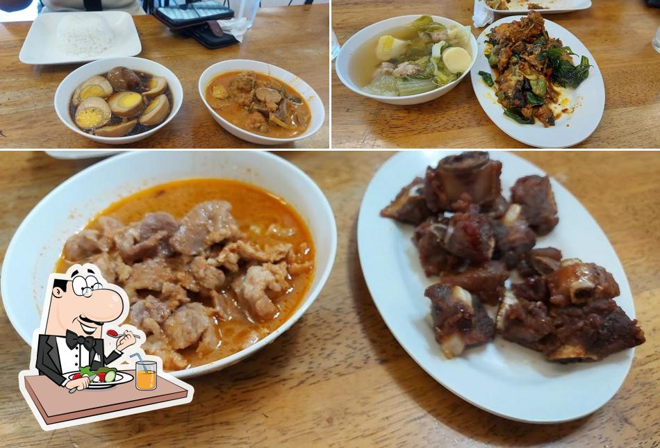 Rice & Curry Shop Kalasin City, Mae Tueng Pla Tu by Mr. Sriprai Imsin