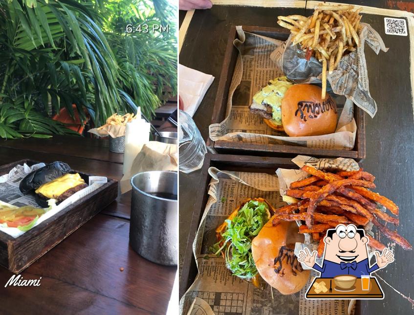 Juanchi's Burgers