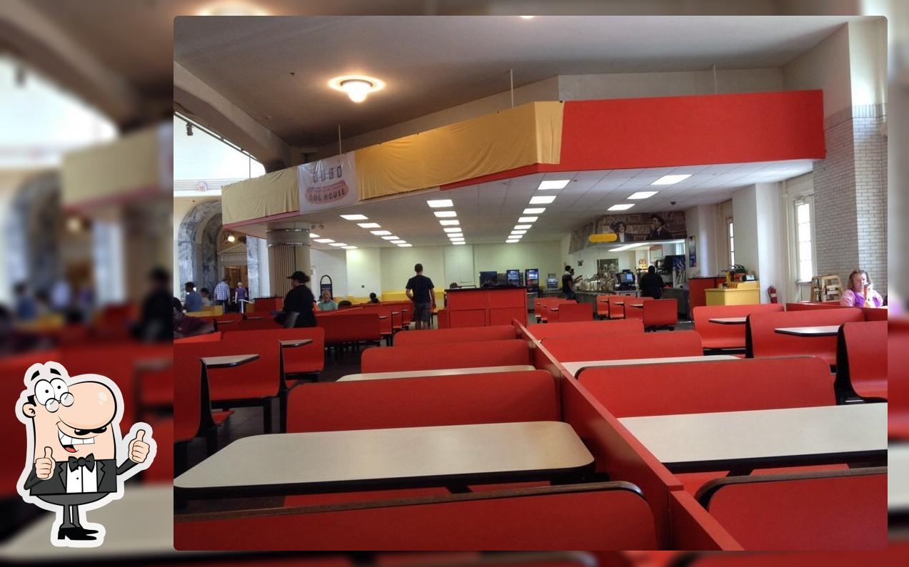 Weinermobile Cafe