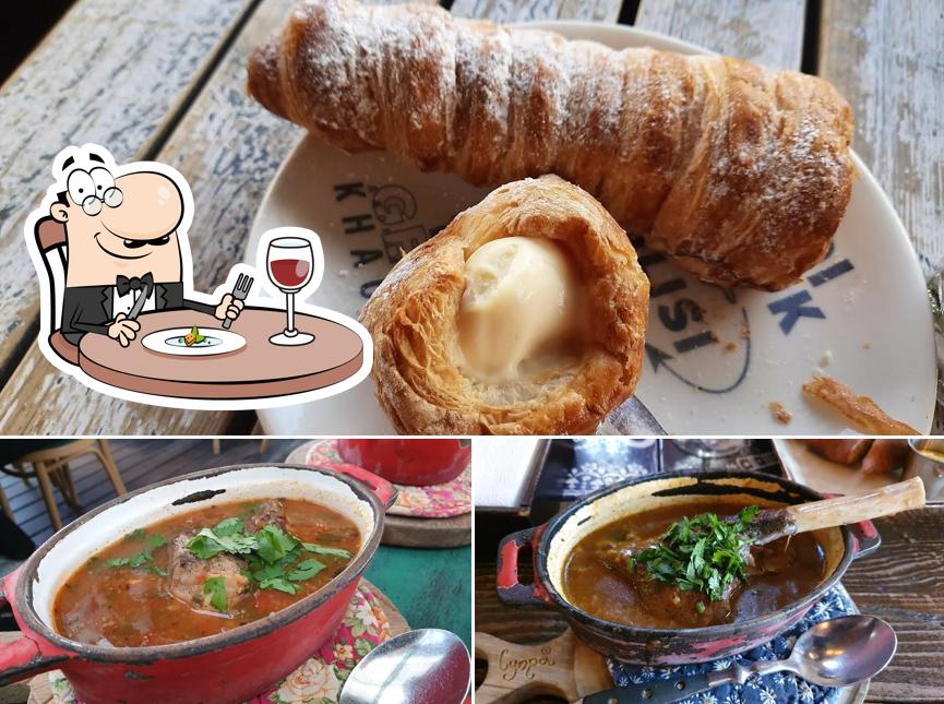 Еда в "Грузинском ресторане Супра"