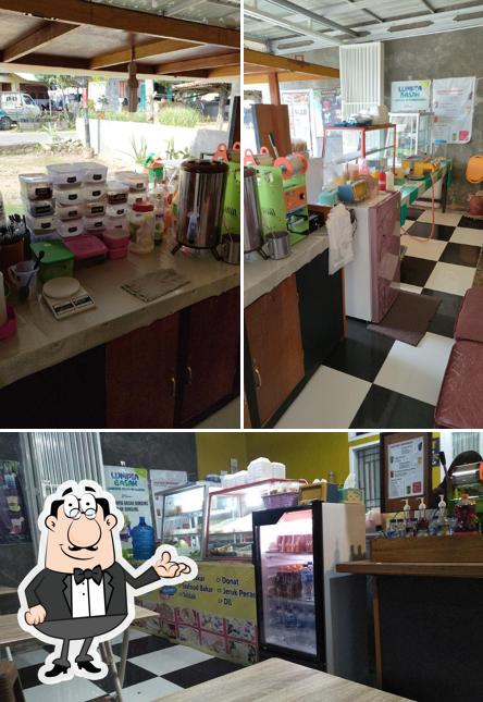 Warung jajanan bunda