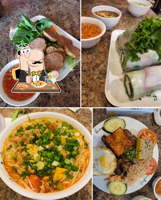 Hương Bình Restaurant