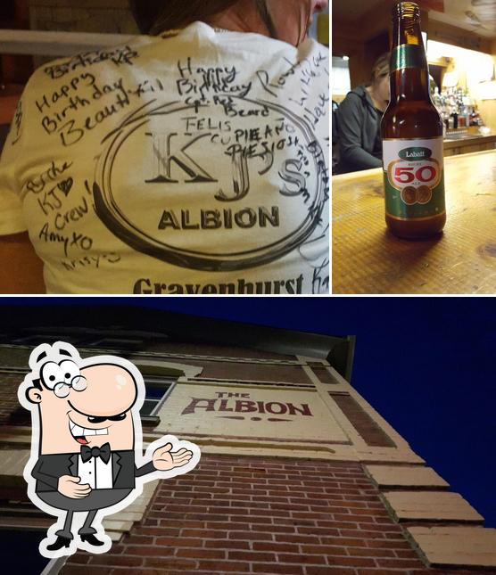 Albion Tavern