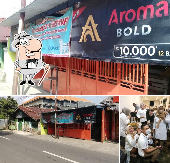 Rumah Makan Merakyat.
