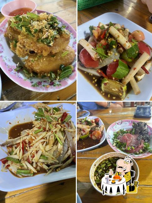 ร้านลาบอุบลคนโก้ ส้มตำน้องใหม่