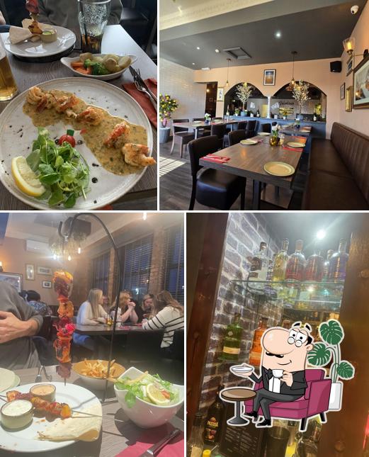 Valentino’s Italian Restaurant Bar & Grill
