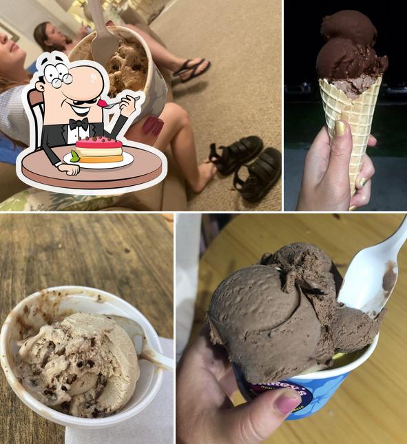 Bonkey's Ice Cream & Snoballs