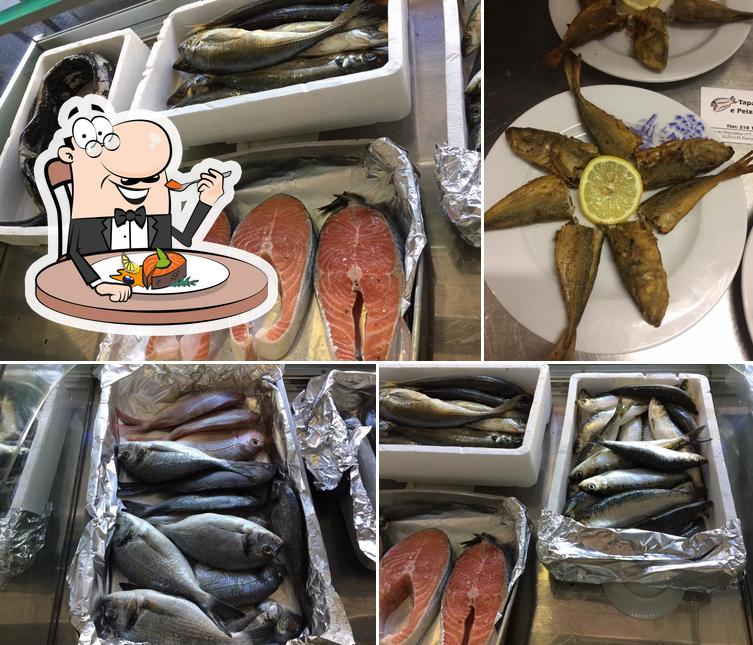 Restaurante tapas e peixe assado