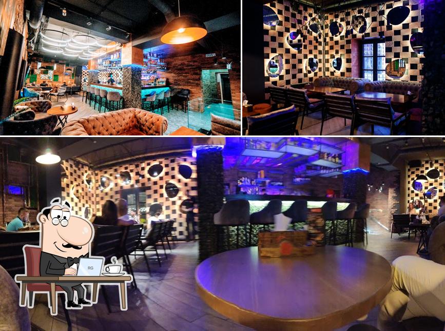 Забронируйте столик в "Smokkin"