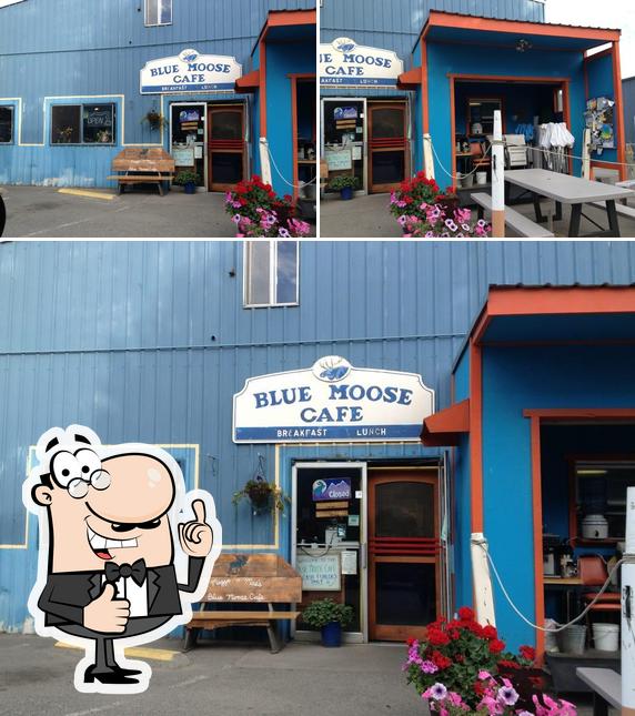 Blue Moon Cafe