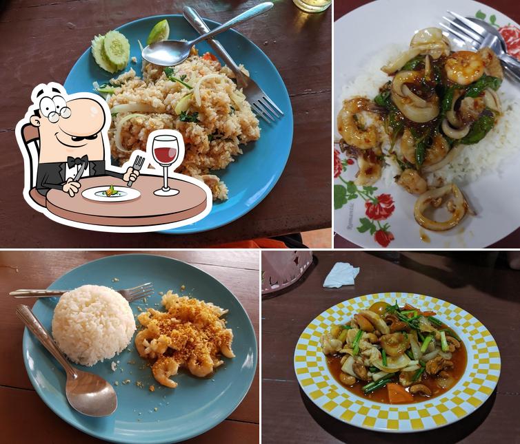 Waree Restaurant Thai Food