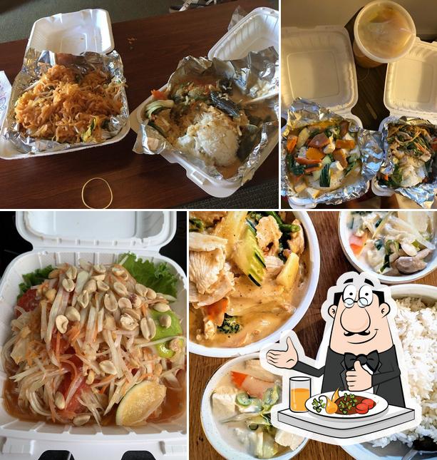 Aunty Pon's Thai Food Truck