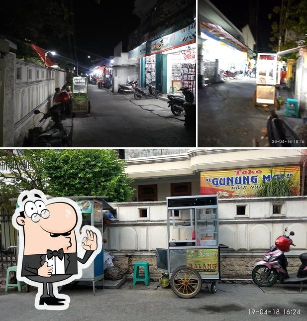 SEMPOL KHAS (MALANG)
