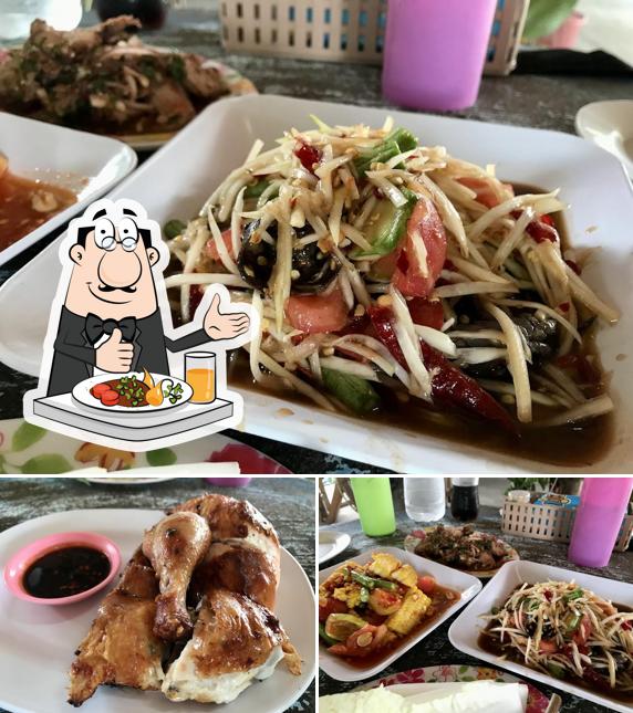 ไก่ย่างวิเชียรบุรี
