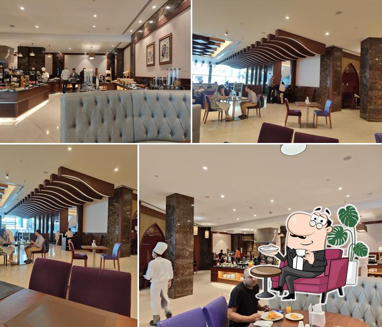 Wave Restaurant