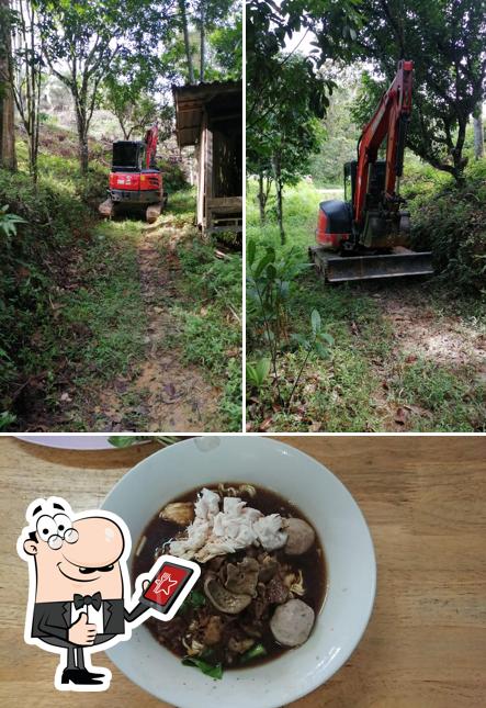 ก๋วยเตี๋ยวเรือริสกี สาขา1