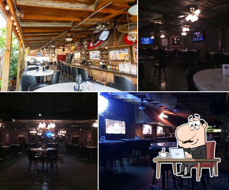 Oakley's Texas Bar and Grill