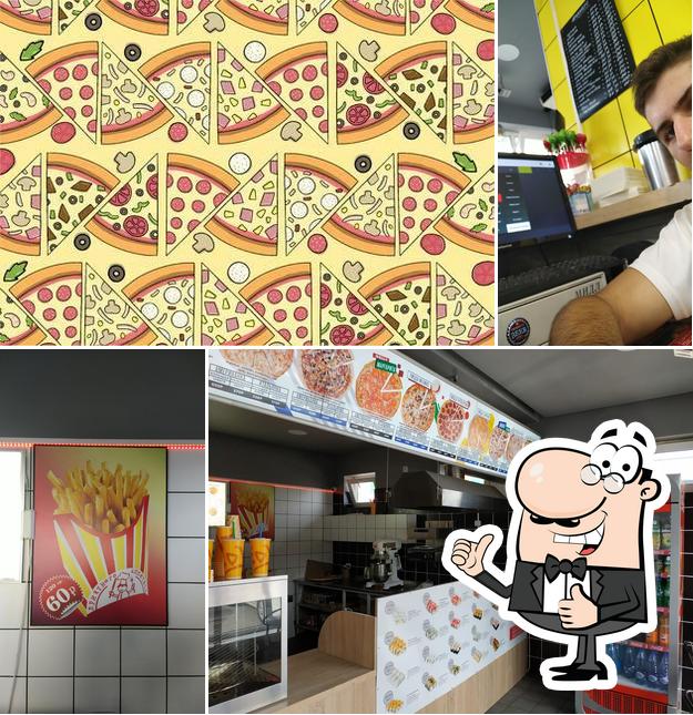 Pizza Shop