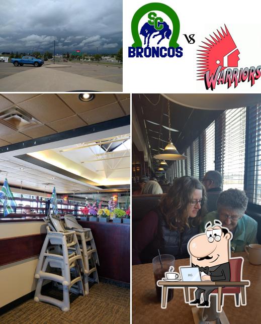 Smitty's Family Restaurant - Swift Current
