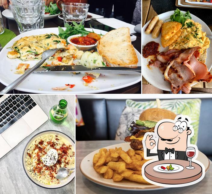 Rabbit Hole Cafe - Wynnum