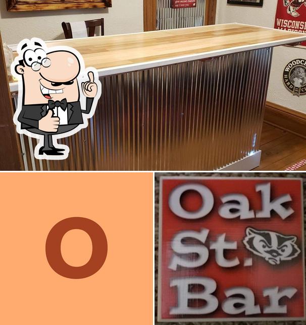 Oak Street Bar