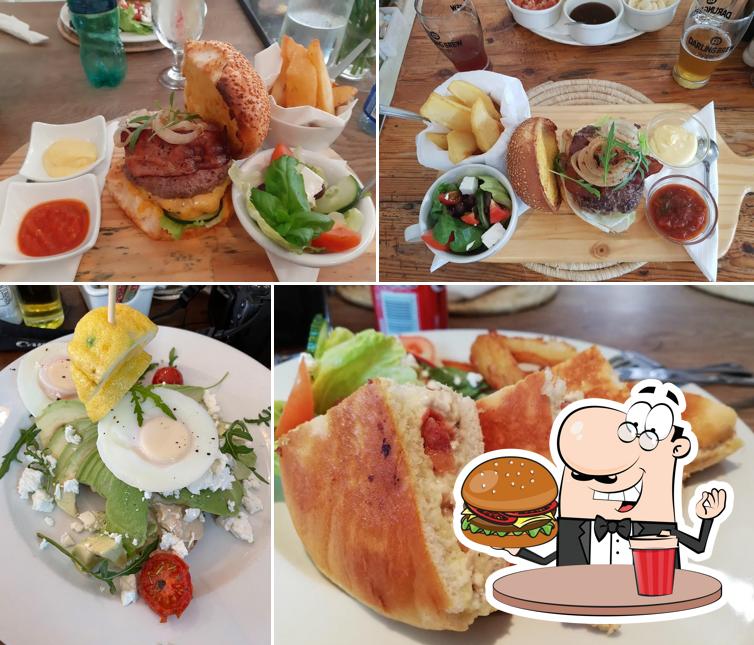 The Marmalade Cat Cafè