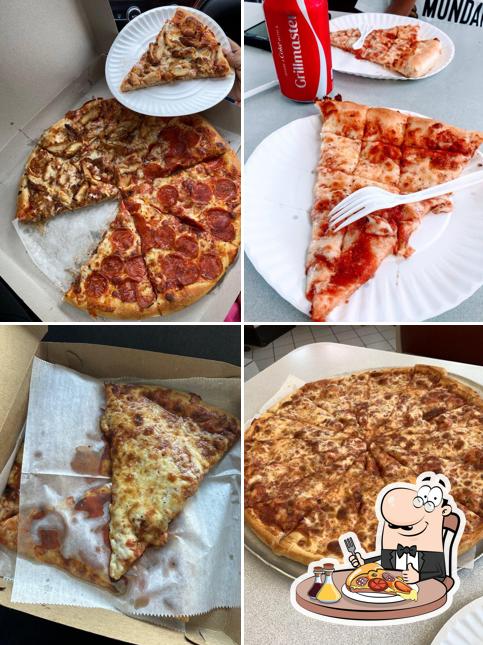 Town Pizza House Restaurant