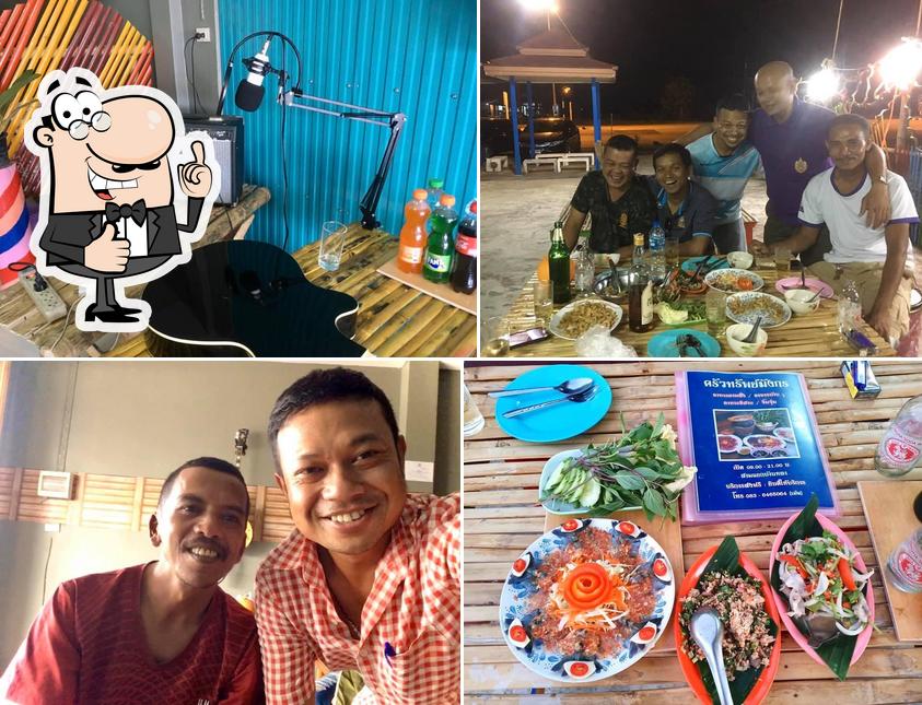 ร้าน ครัวทรัพย์มังกร