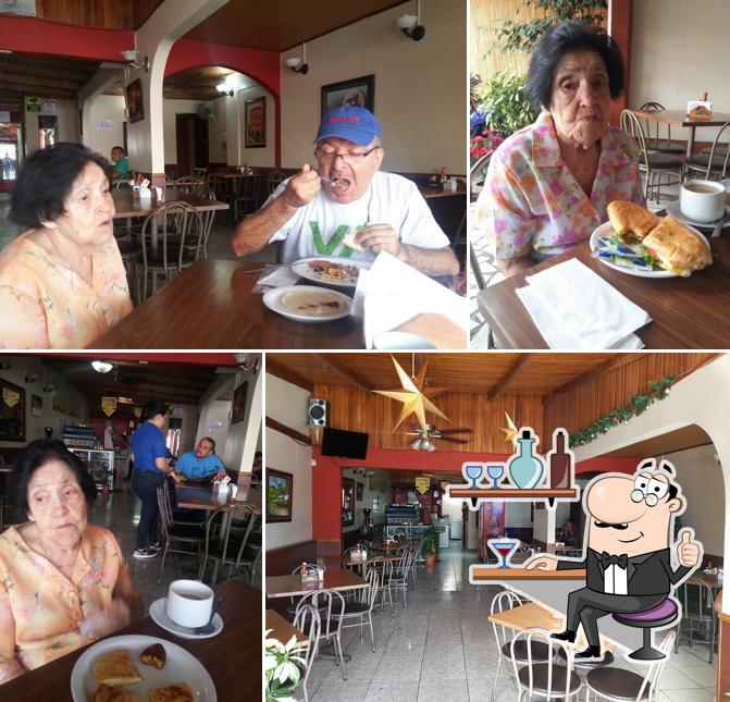 Cafeteria Y Restaurante La Villa