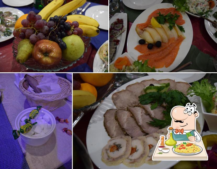 Еда в "Кафе Гранат на Соборной"