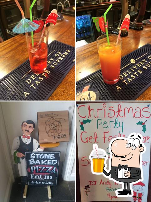 The Royal Oak, Paull