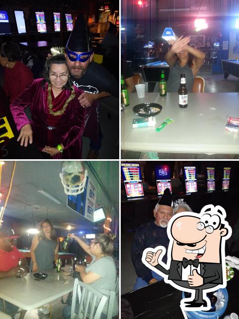 Rudy's Sports Bar & Grill