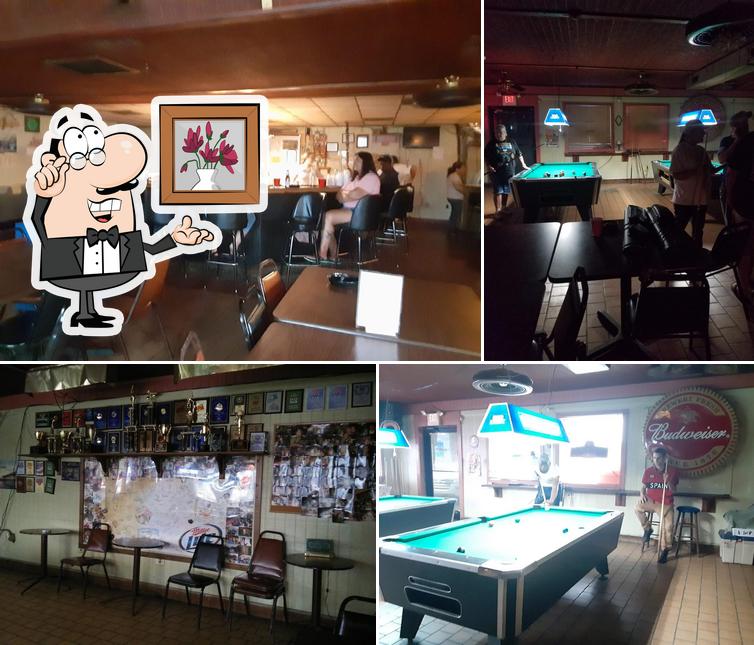 Ruth's Why Knot Inn