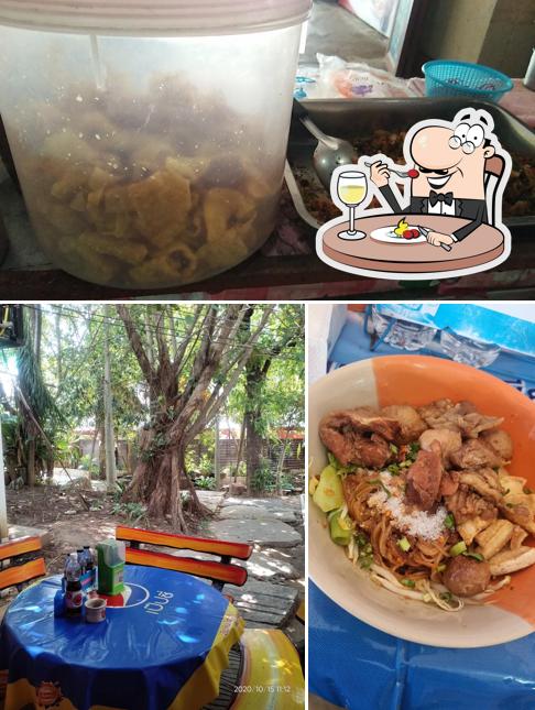 ร้านก๋วยเตี๋ยวเจ๊อิ้ง อาหารตามสั่ง
