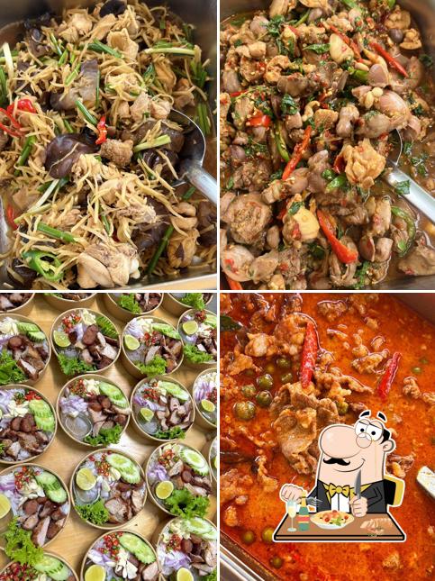 ข้าวแกงกลาง-ใต้ By กับเราบ้านข้าว