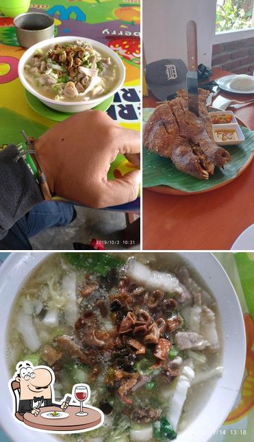 Warung TuNa R.J