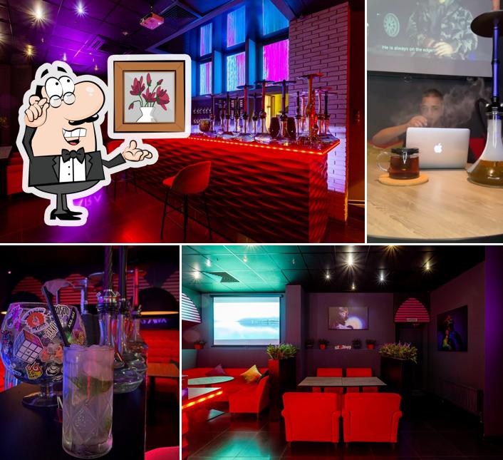 Red Lounge