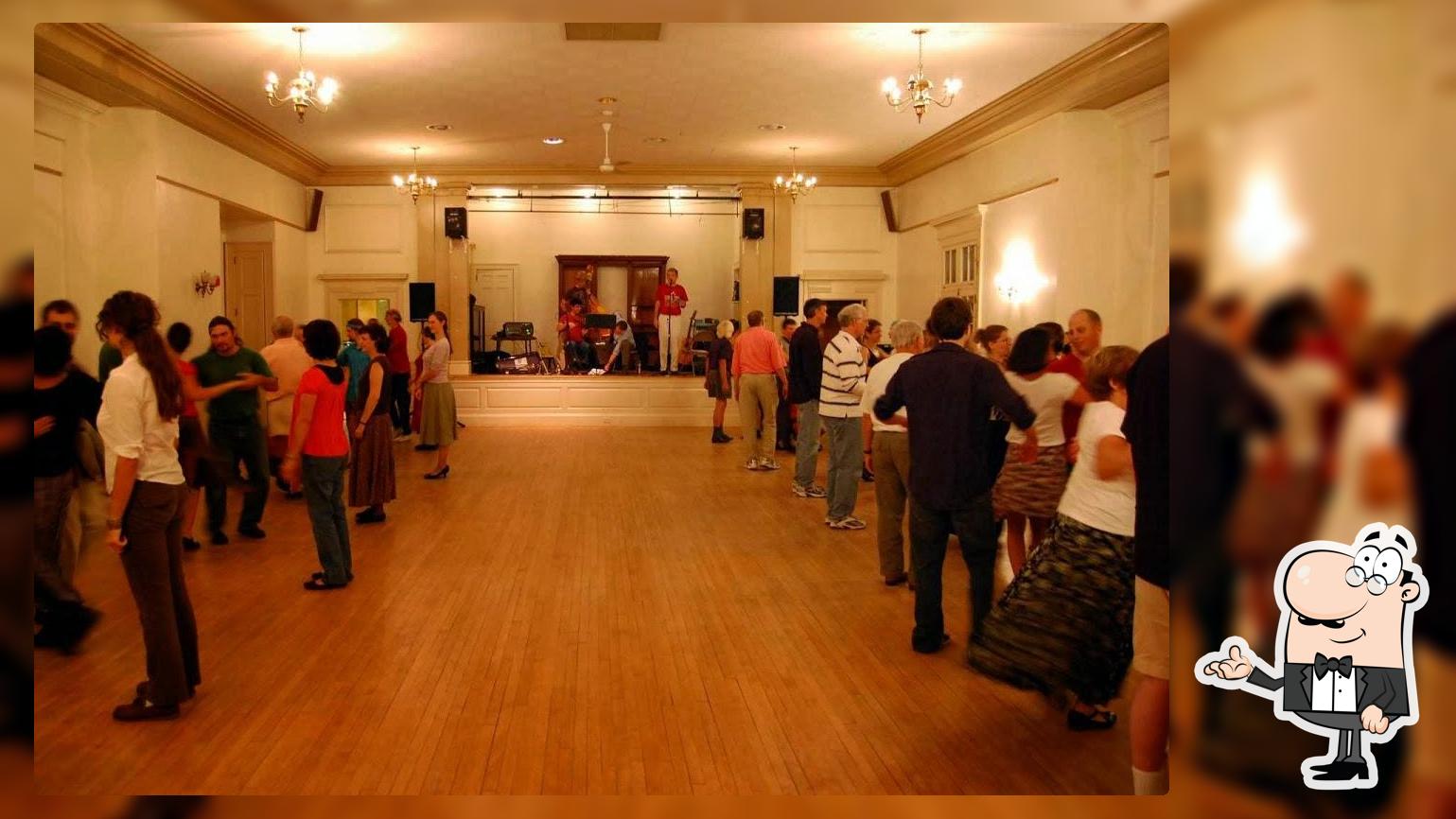 Lenox Contra Dance
